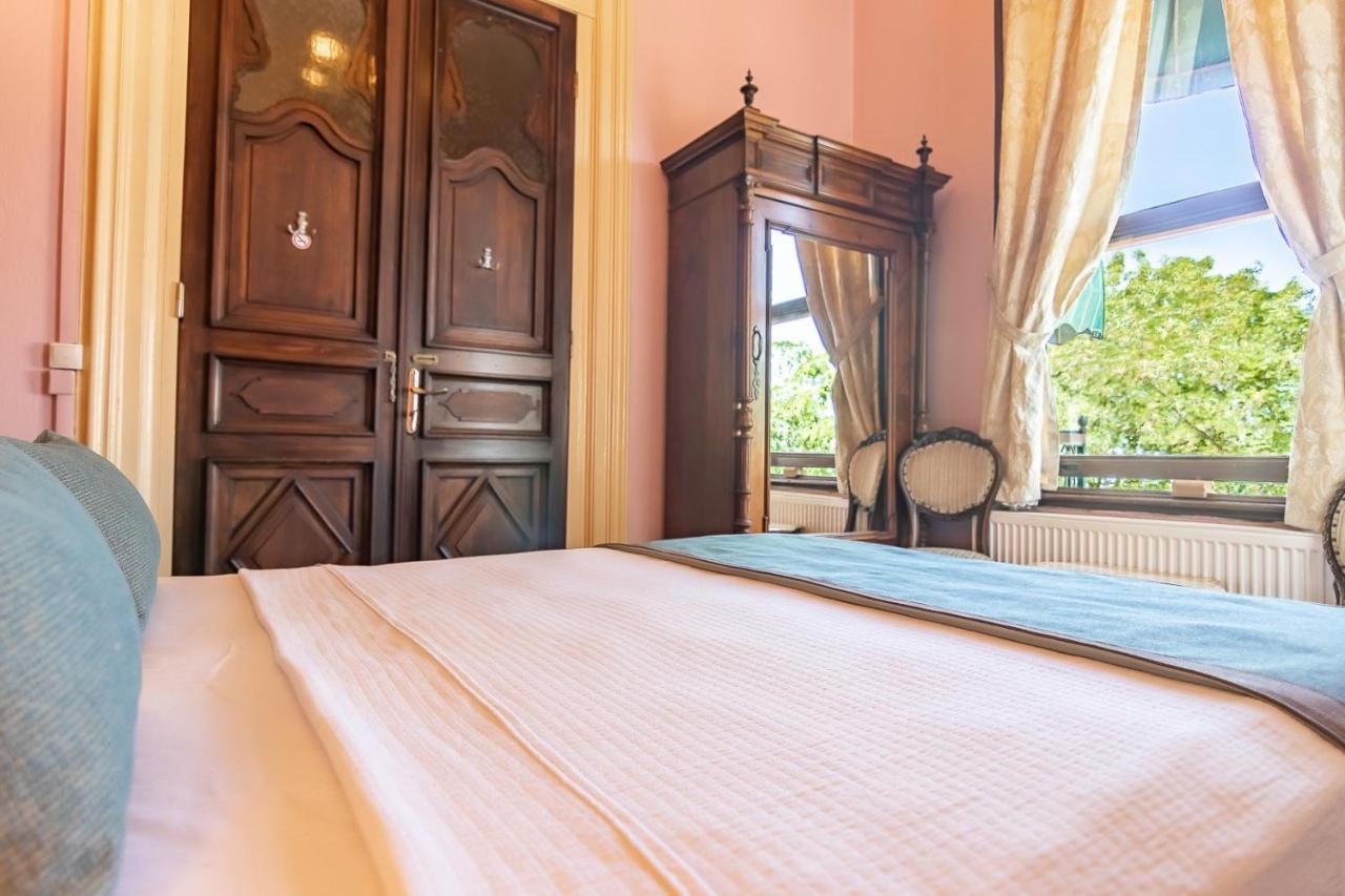 Bueyuekada Anastasia Meziki History Mansion Adalar Kültér fotó